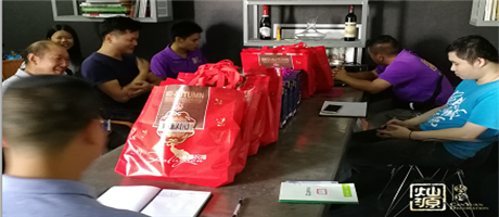 國(guó)慶適逢中秋佳節(jié)，燦源裝飾與你一起團(tuán)圓