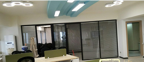 廣西燦源裝飾又一辦公室裝修力作完工拉！效果美美噠！