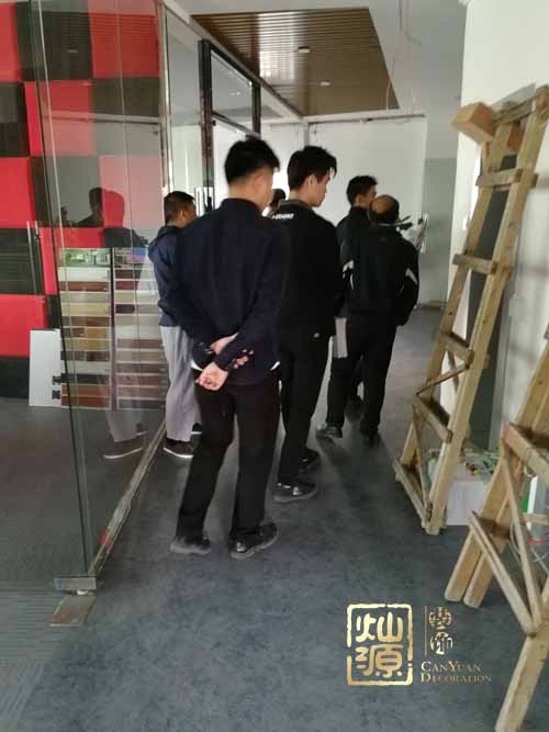 燦源裝飾施工團(tuán)隊(duì) 燦源裝飾施工團(tuán)隊(duì)