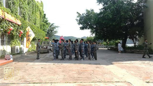 參加牛商爭霸賽的成員集合 參加牛商爭霸賽的成員集合