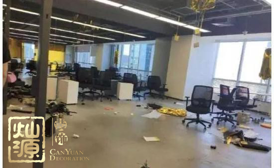 ofo小黃車日均退款3500人 ，走下神壇的小黃車辦公室人去樓空？