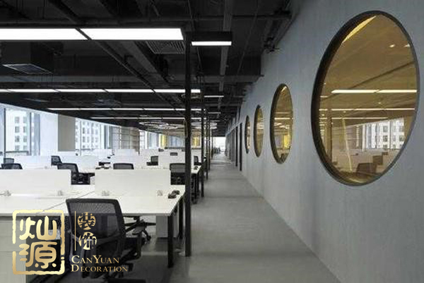 ofo小黃車日均退款3500人 ，走下神壇的小黃車辦公室人去樓空？