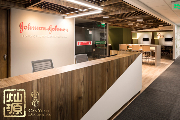 強(qiáng)生爽身粉致癌案宣判 揭開(kāi)美國(guó)強(qiáng)生集團(tuán)辦公室面紗