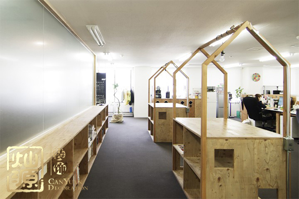 日本名古屋簡易工業(yè)風(fēng)辦公室設(shè)計 務(wù)實低調(diào)卻充滿溫情的辦公空間
