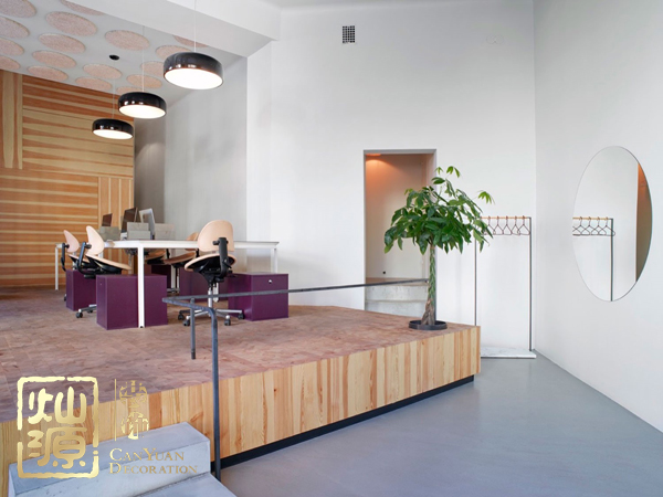 小面積辦公室怎么布置？瑞典設(shè)計師教你打造高利用率的垂直空間