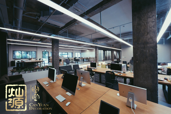 600平辦公空間設(shè)計 實(shí)現(xiàn)原始空間在辦公層面的進(jìn)化