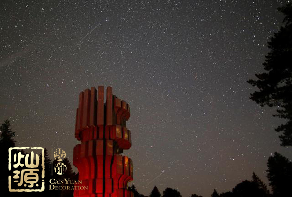 英仙座流星雨蓄勢待發(fā) 【干貨】外出觀看流星雨約會(huì)表白必看攻略