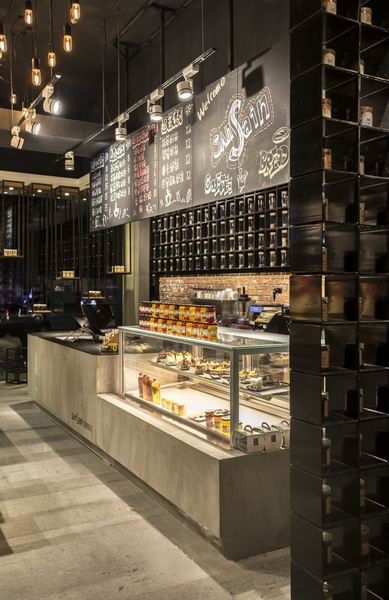 南寧咖啡廳裝修公司，悠然和雅致的結(jié)合設(shè)計(jì)