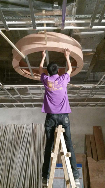 燦源工人施工圖片