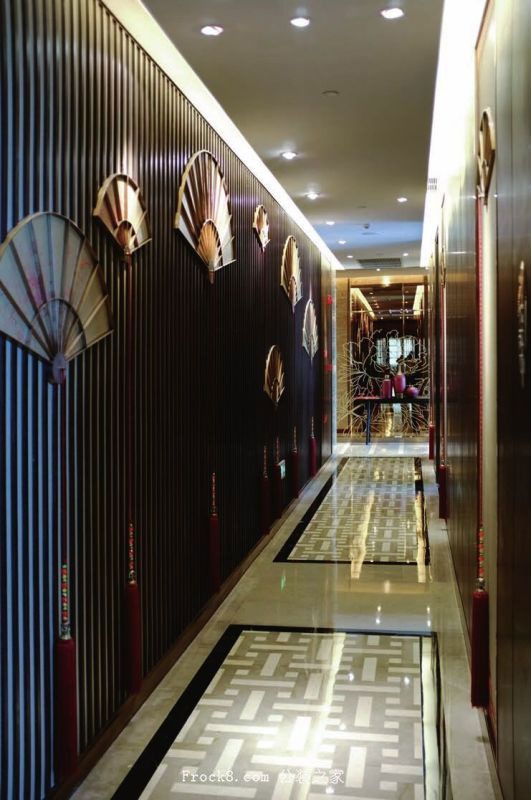 這樣的自助餐廳裝修設(shè)計，客人還不得沖著進來消費？