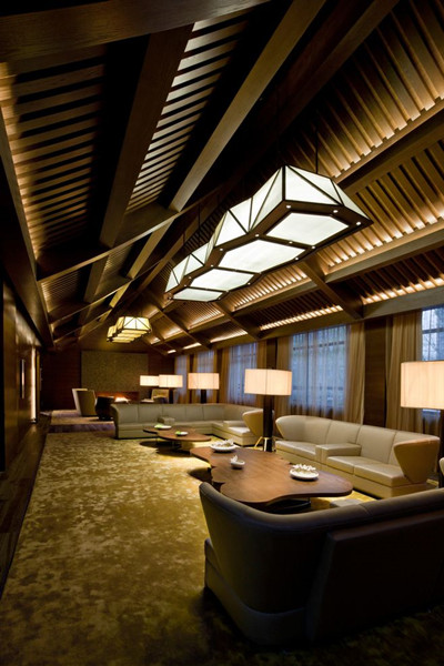 酒店客房裝修設(shè)計(jì)要想吸引更多客人，就要與這些掛鉤