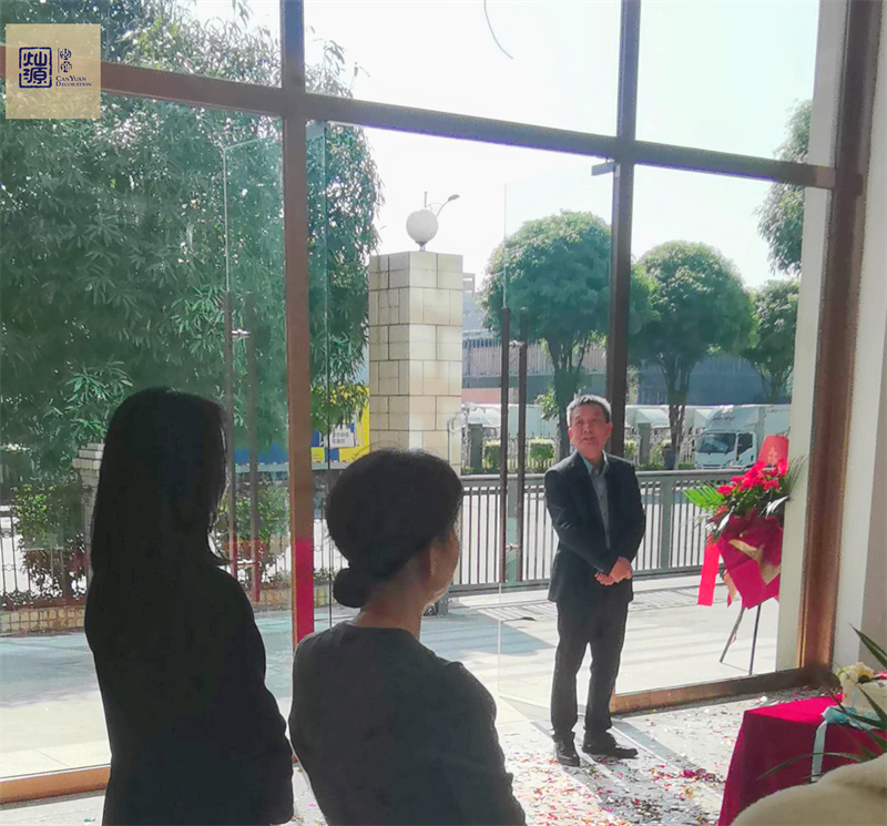 南星科技辦公室裝修現(xiàn)場董事長致辭 南星科技辦公室裝修現(xiàn)場董事長致辭