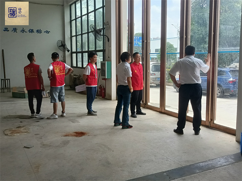 見血誤工不安全！別讓“三無”南寧裝修公司坑慘了你！